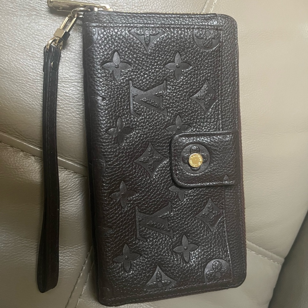 Dark brown Louis Vuitton wallet